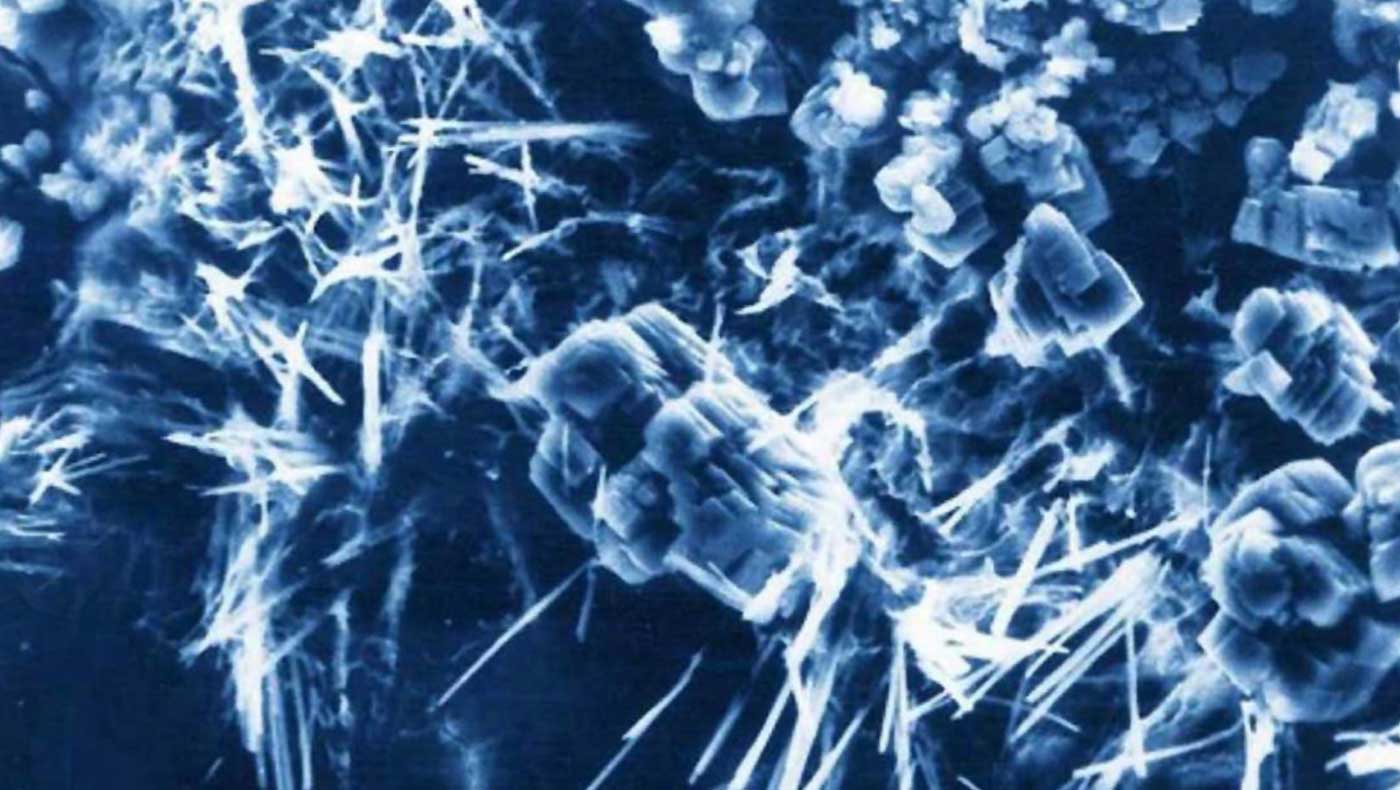 Permastop appliqué à un bassin